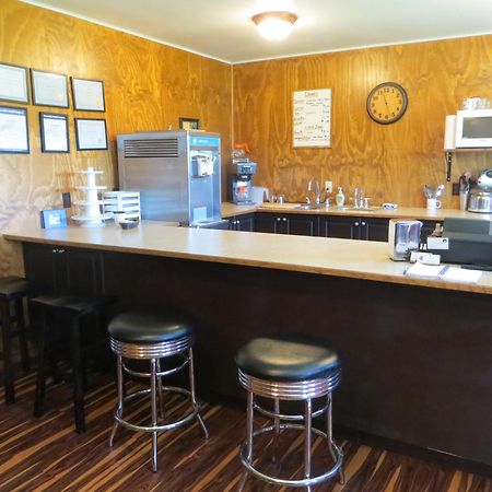 Bed and Breakfast Orchard View Bed&Breakfast Moose Jaw Exterior foto