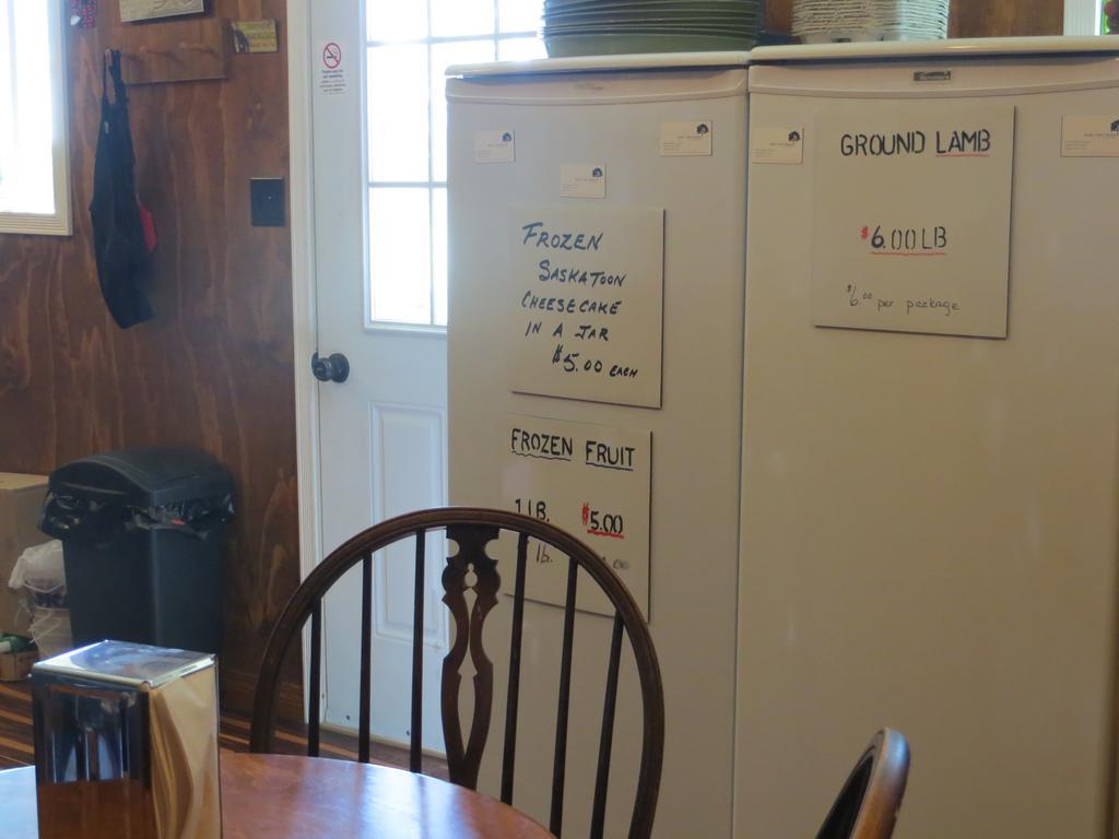 Bed and Breakfast Orchard View Bed&Breakfast Moose Jaw Exterior foto